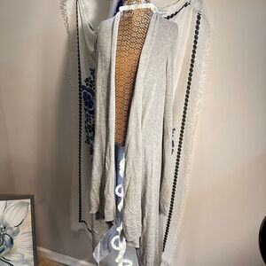 The‎ Limited Cardigan Sweater Size Medium